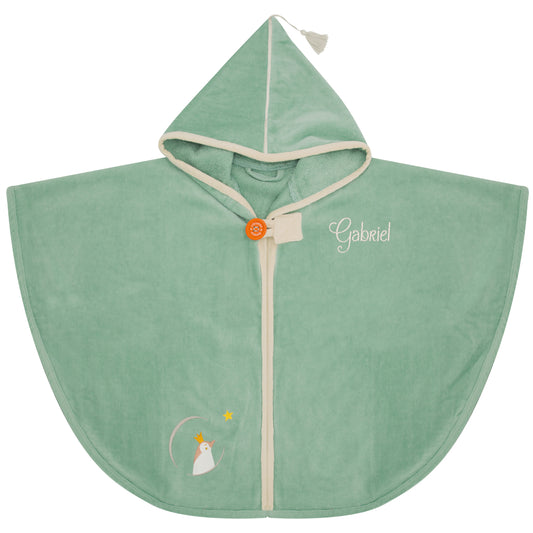 Cape de bain bébé personnalisée vert clair avec prénom brodé