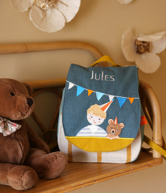 Sac à dos maternelle personnalisé garçon, motif Ourson vert, prénom Jules brodé