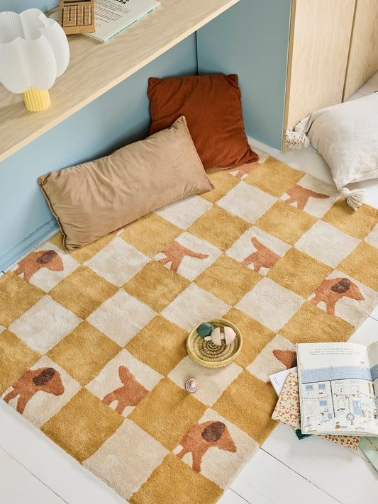 Tapis chambre enfant style damier. Original, vintage, élégant.
