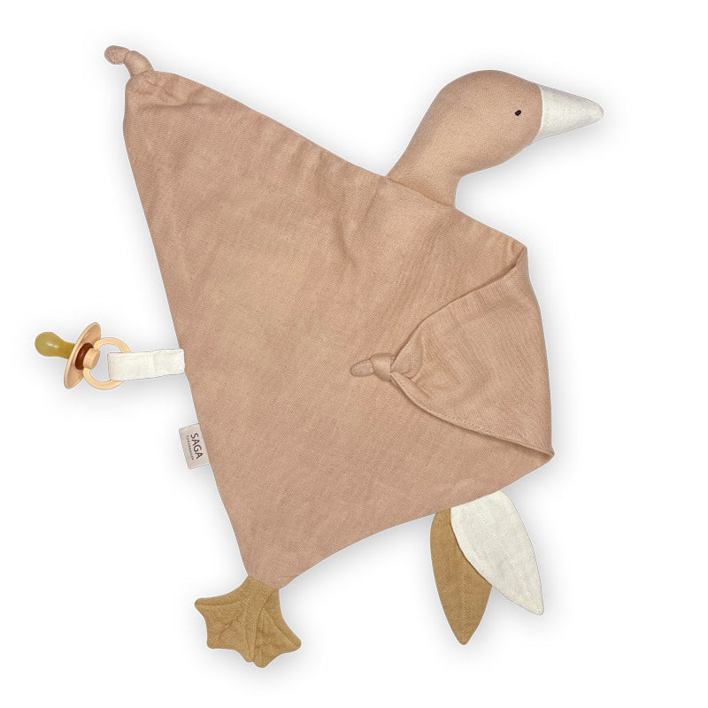 Doudou oie en coton bio. Couleur argile. Idée cadeau naissance mixte, écoresponsable et durable.