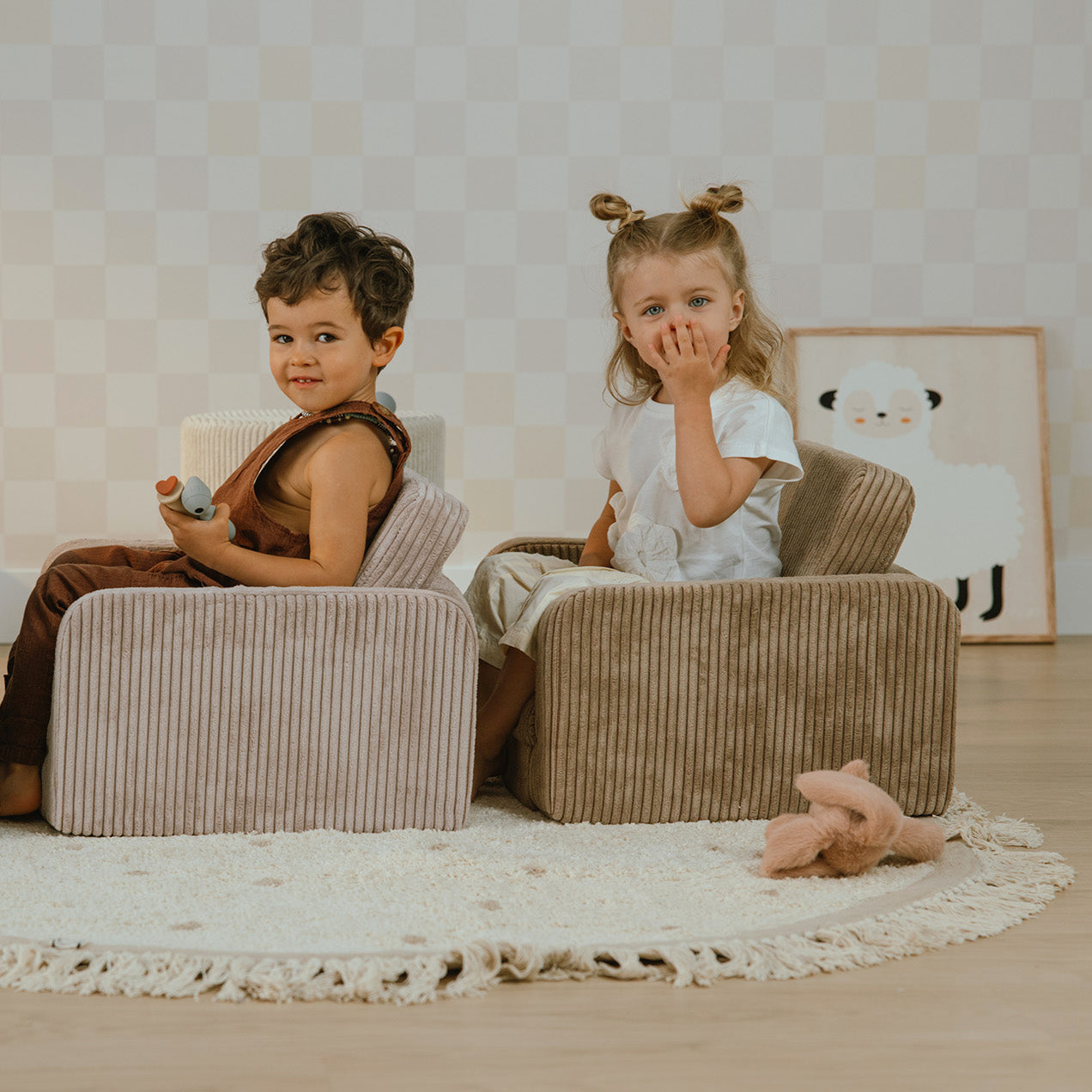 Fauteuil enfant marron cosy et chaleureux pour l’hiver