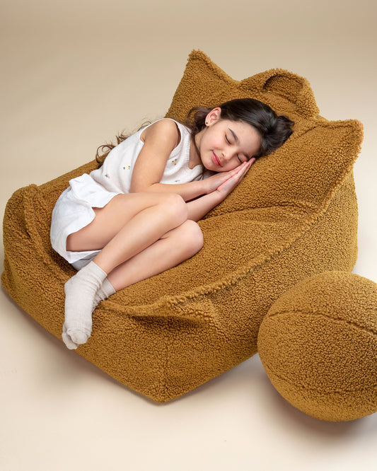 Fauteuil pour enfant. WIGIWAMA. Bouclette marron érable. 