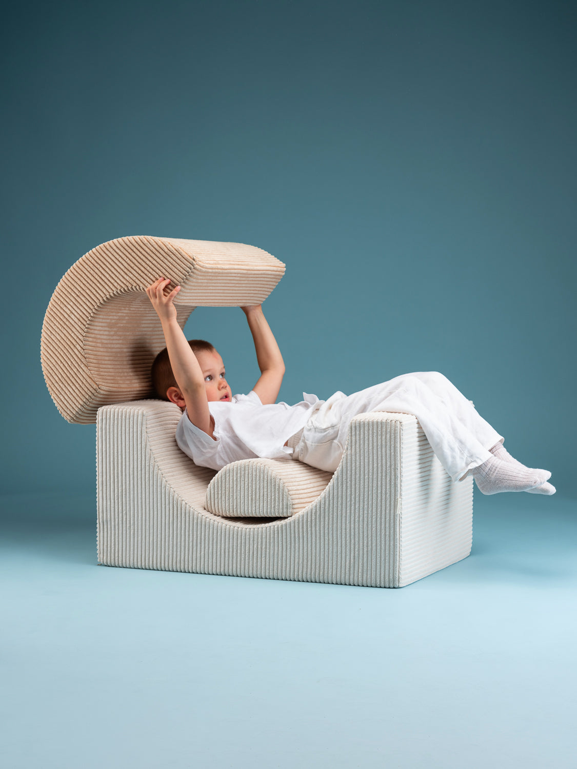 Pouf coin lecture enfant. Ecoresponsable, fabriqué à partir de matériaux recyclés. Ensemble de jeu modulables en mousse pour enfant. Wigiwama. 