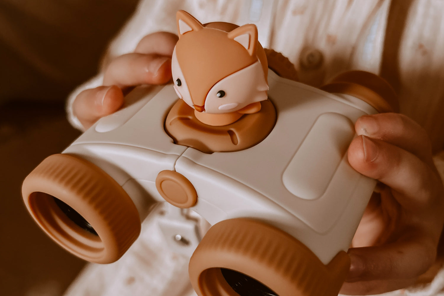 Jumelles pour enfant design renard. Idée originale pour enfant 3 ans.