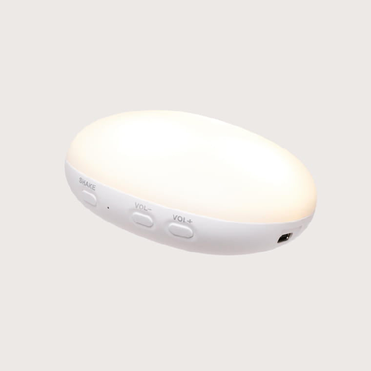 Veilleuse rechargeable, module sons et lumières avec autonomie de 8h, rechargeables avec le cable USB fourni dans la boite. Moonie.