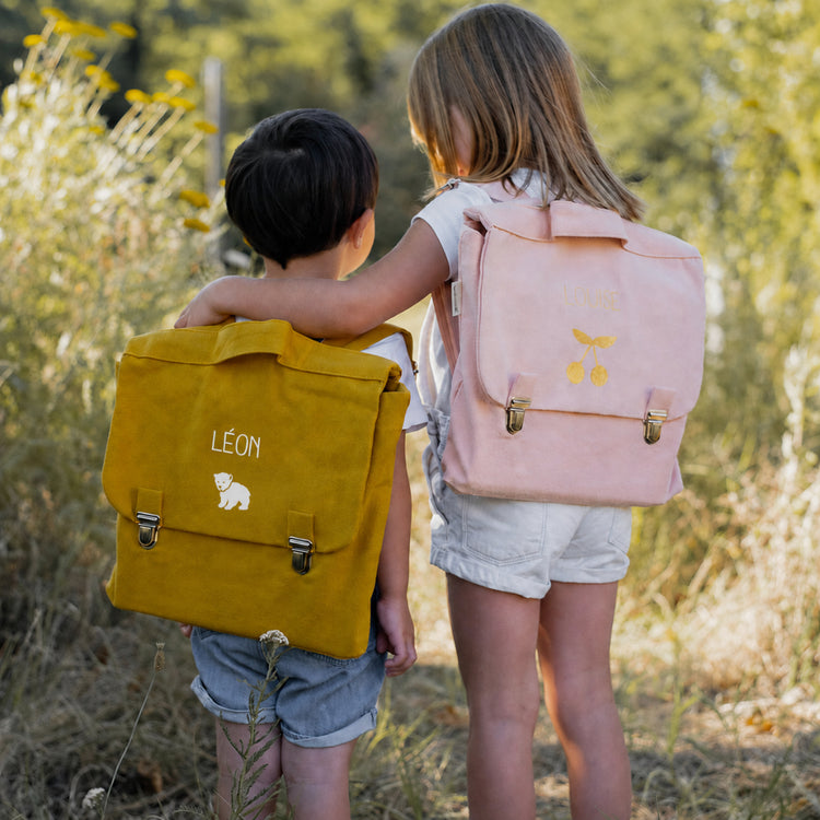 Première rentrée scolaire : petit cartable maternelle personnalisé au prénom et motif au choix. 