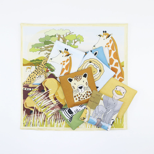 Puzzle en tissu. Animaux de la savane. Jouet d'éveil en tissu, 3 jeux d'éveil en un : puzzle, loto et une histoire à partager pour découvrir les animaux.