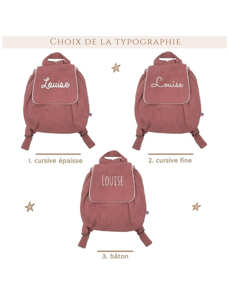 Sac à dos prénom maternelle vieux rose, personnalisation au prénom avec typographie au choix.