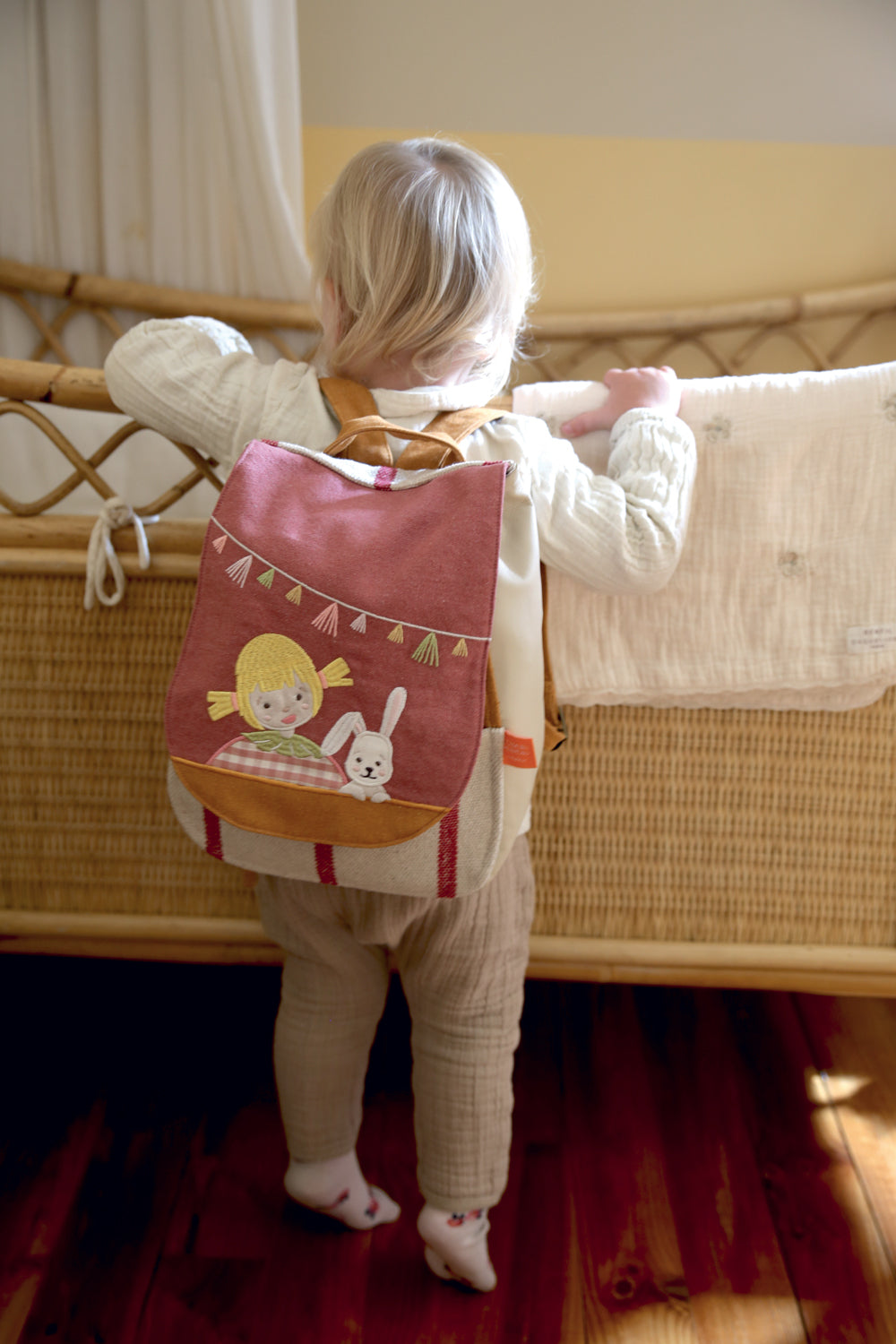 Sac à dos rose petit lapin, avec personnalisation prénom possible. 