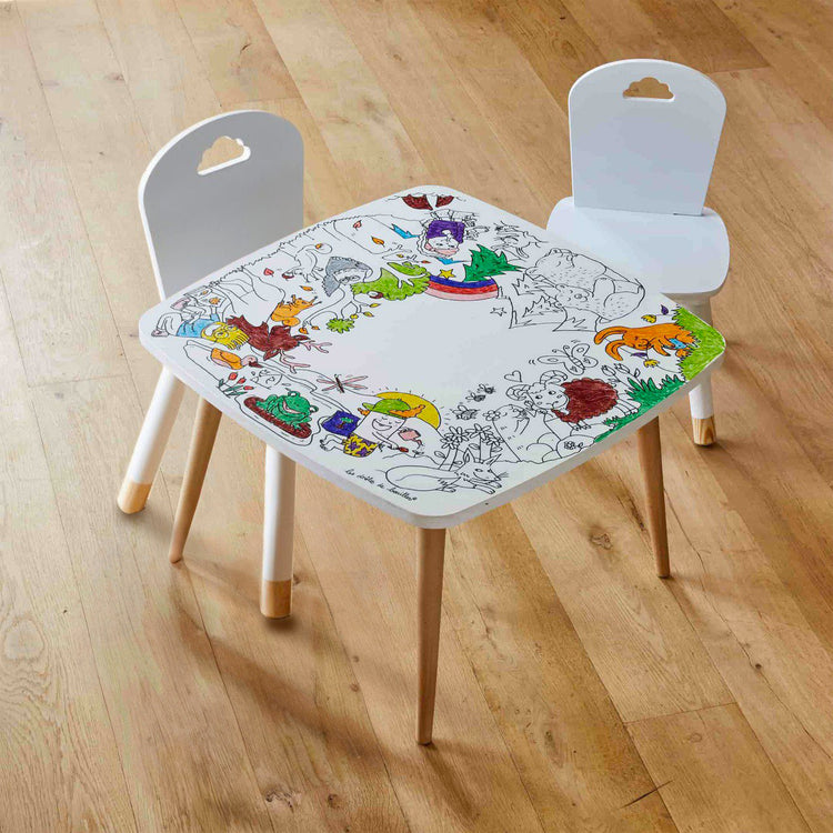Table coloriage enfant avec illustrations ludiques, chiffres et plateau de jeu