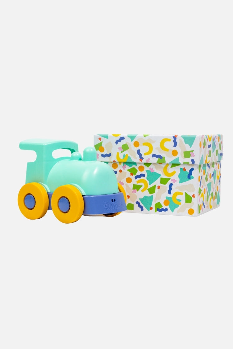 Train pour bébé écoresponsable, en plastique recyclé de couleur vert pastel. Livré dans un joli coffret cartonné plein de couleurs. Idée cadeau bébé.