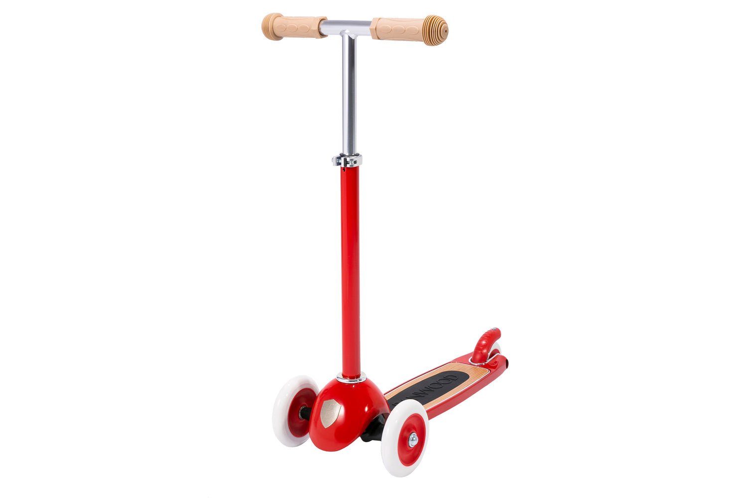 Trottinette stylée Banwood rouge avec roues avant doubles.