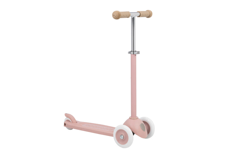 trottinette enfant sécurité et style banwood