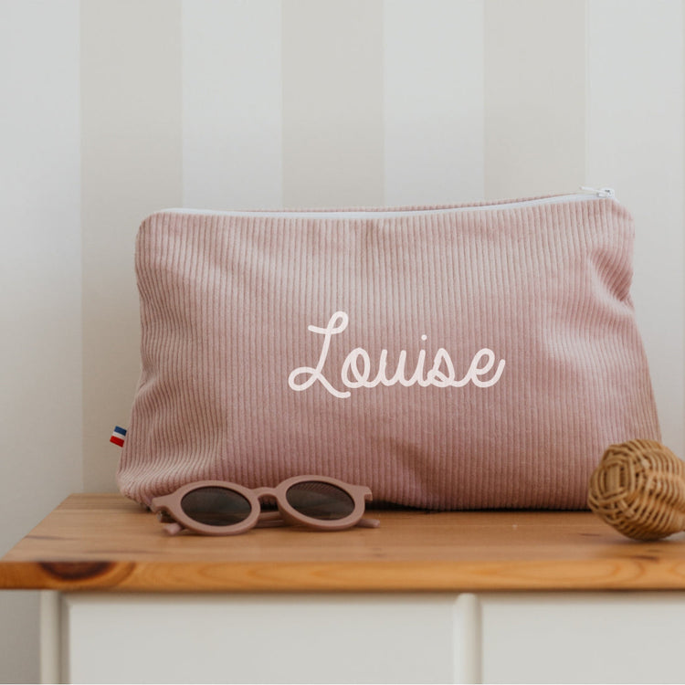 Trousse de toilette bébé personnalisée au prénom, velours côtelé lila, cadeau de naissance utile